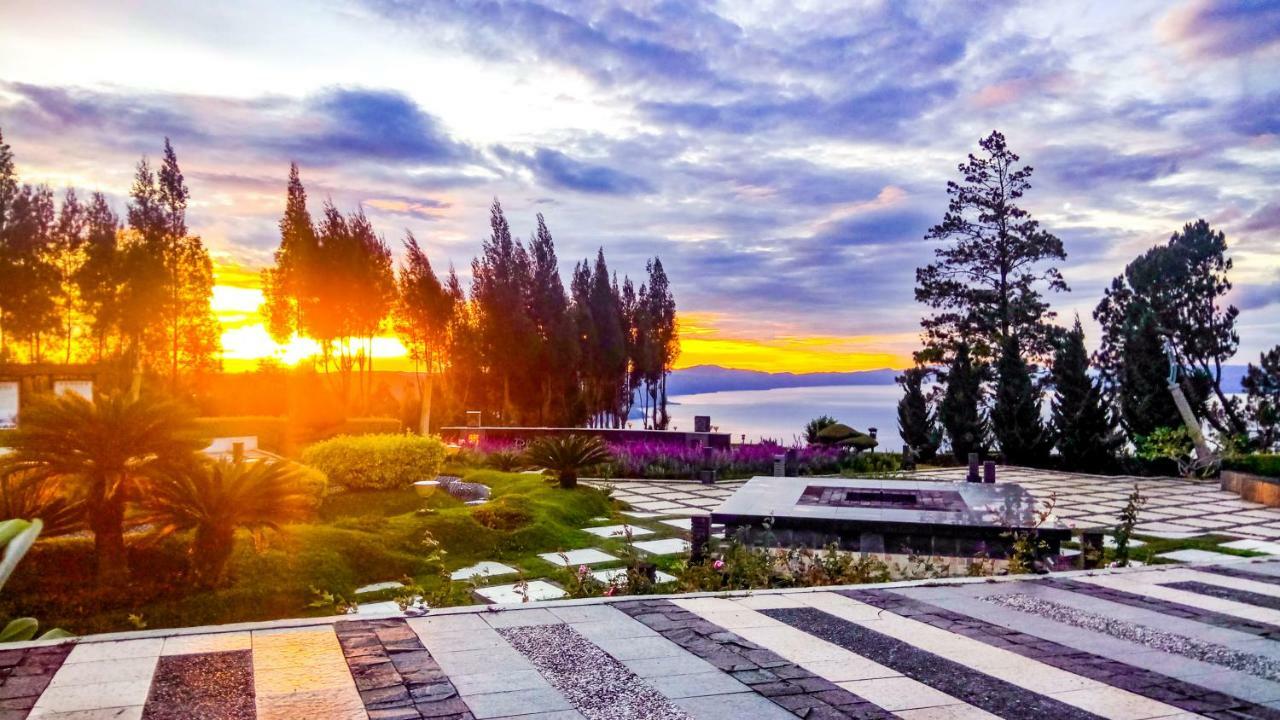 Taman Simalem Resort Tongging Exterior foto